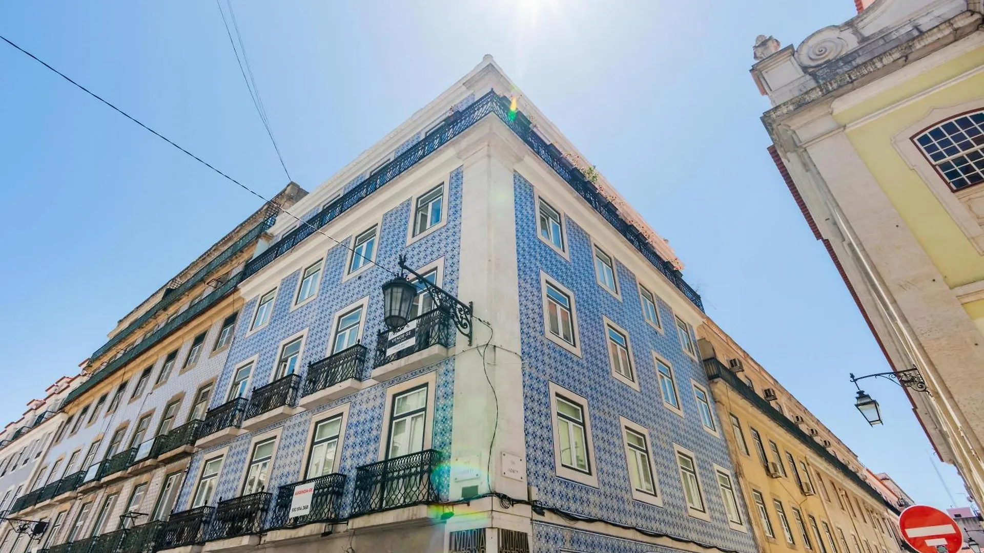 Trendy Chiado Flat Apartment Lisbon